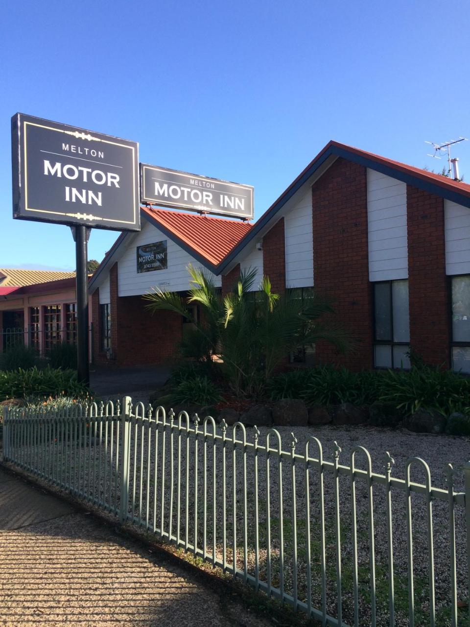Melton Motor Inn And Apartments Luaran gambar