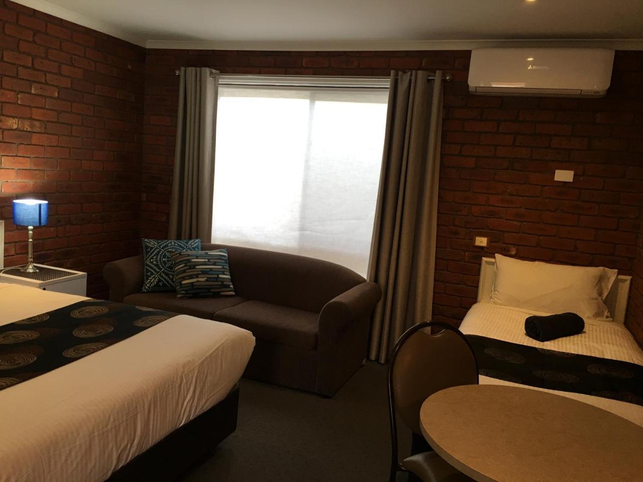 Melton Motor Inn And Apartments Luaran gambar